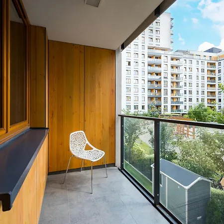 Wola Pleasant Apartment *