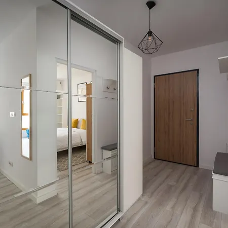 Apartment Wola Pleasant *