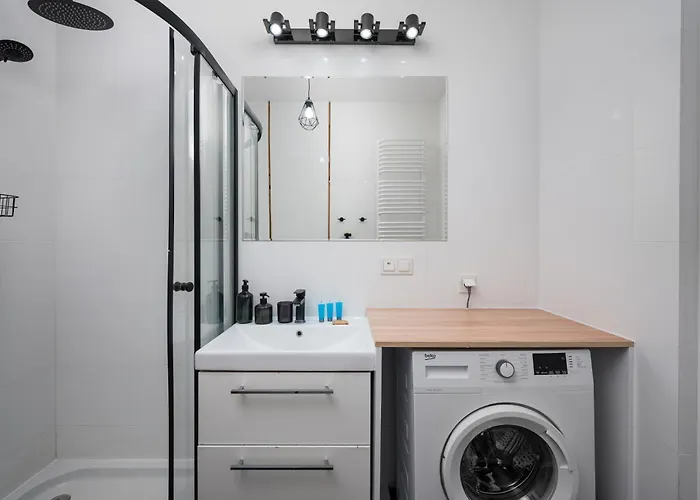 Wola Pleasant By Bookinghost *