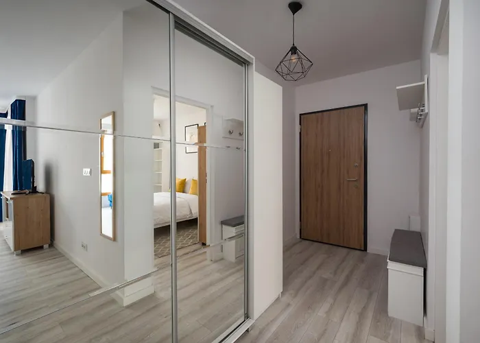 Apartment Wola Pleasant By Bookinghost *