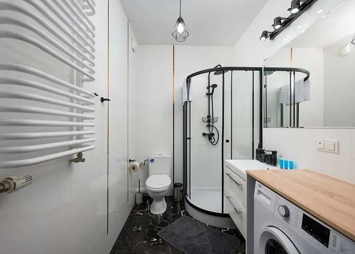 Apartment Wola Pleasant By Bookinghost *