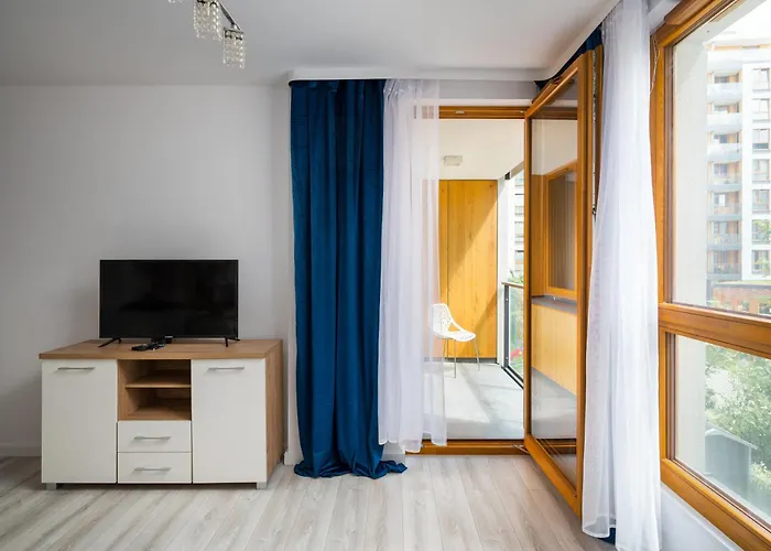 Wola Pleasant By Bookinghost Warsaw