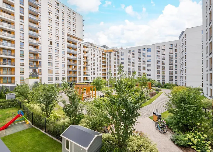 Apartment Wola Pleasant By Bookinghost *