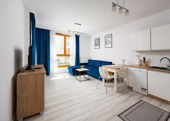 Wola Pleasant By Bookinghost Warsaw